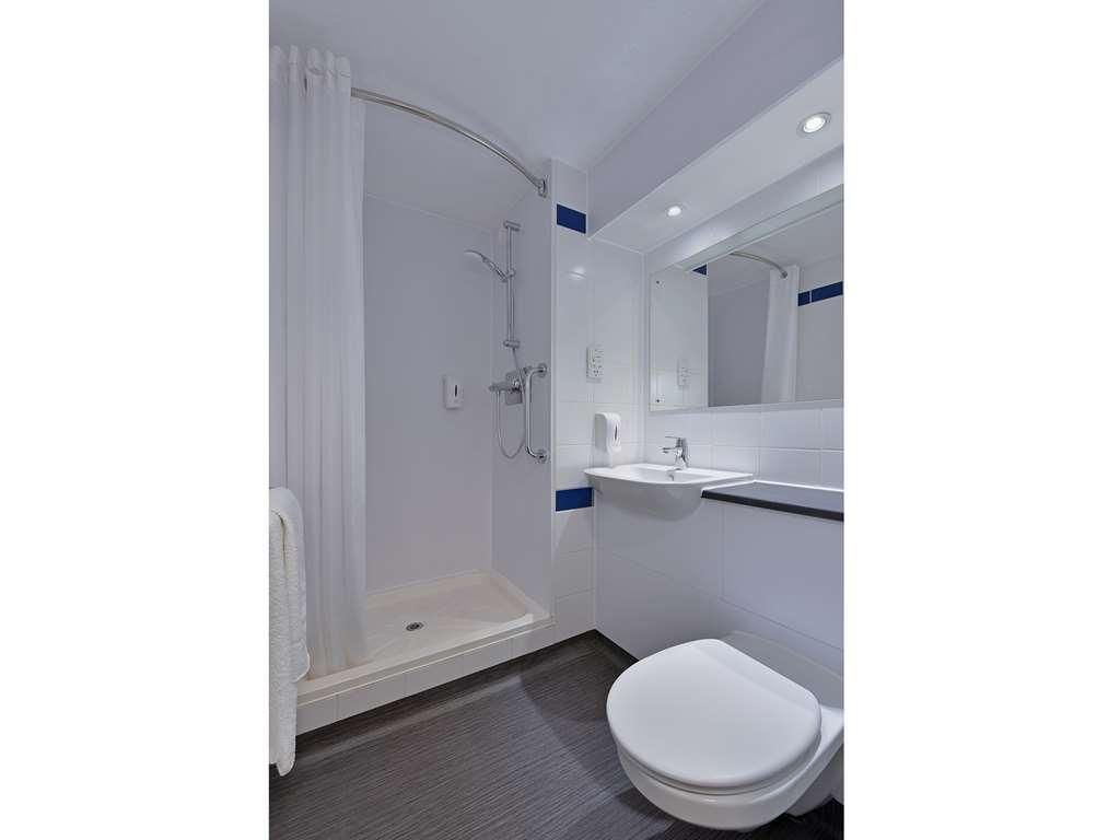 Travelodge Plymouth Roborough 客房 照片