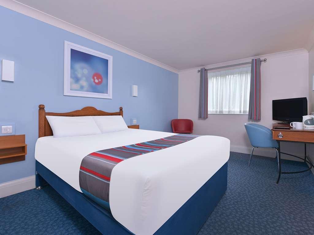 Travelodge Plymouth Roborough 客房 照片